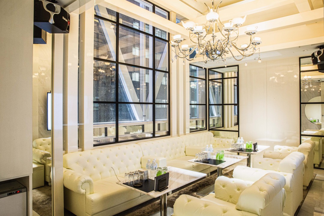 VIP ROOM1
