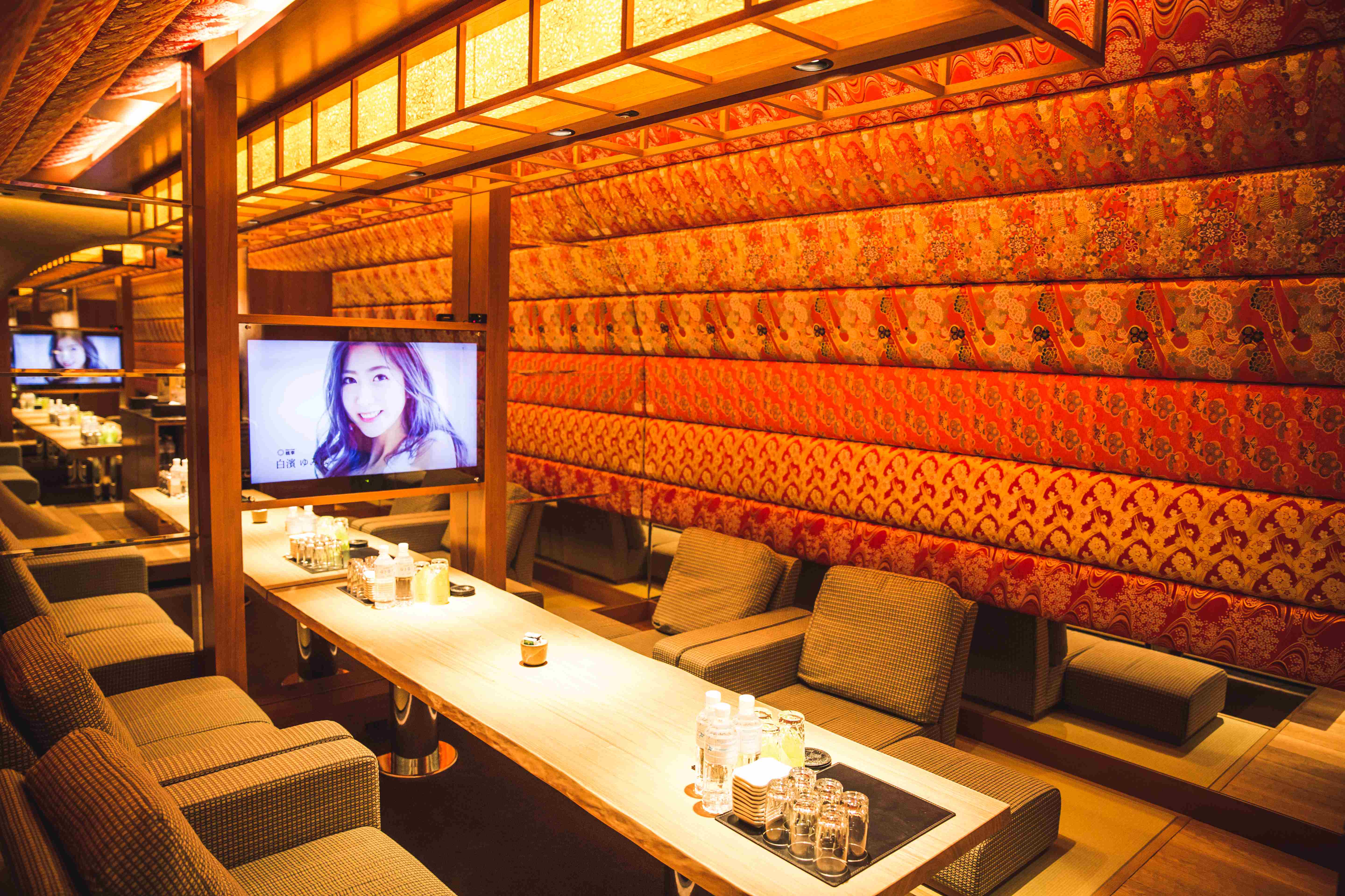 VIP ROOM2