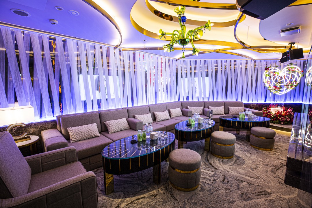 VIP ROOM1