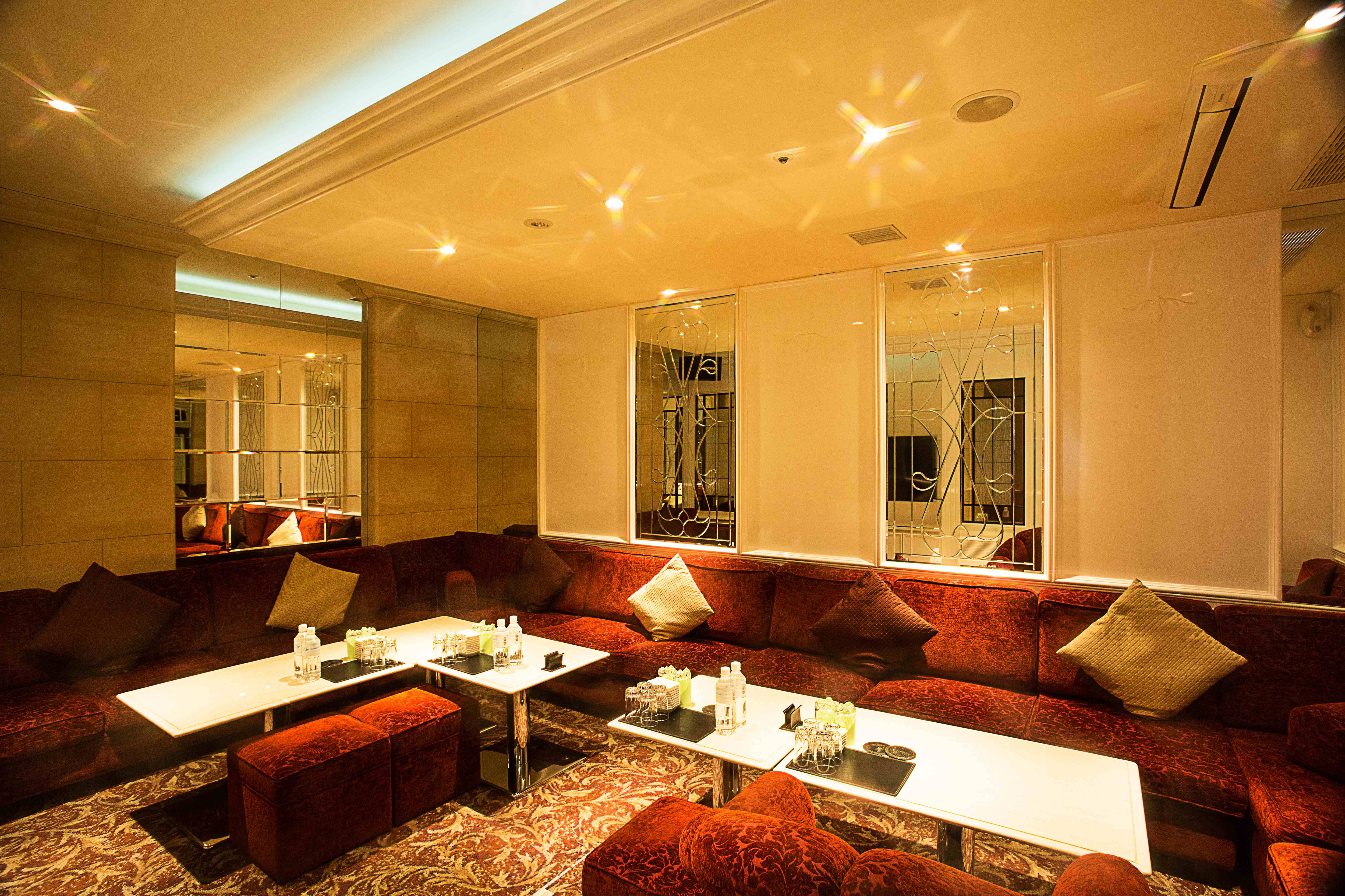 VIP ROOM1