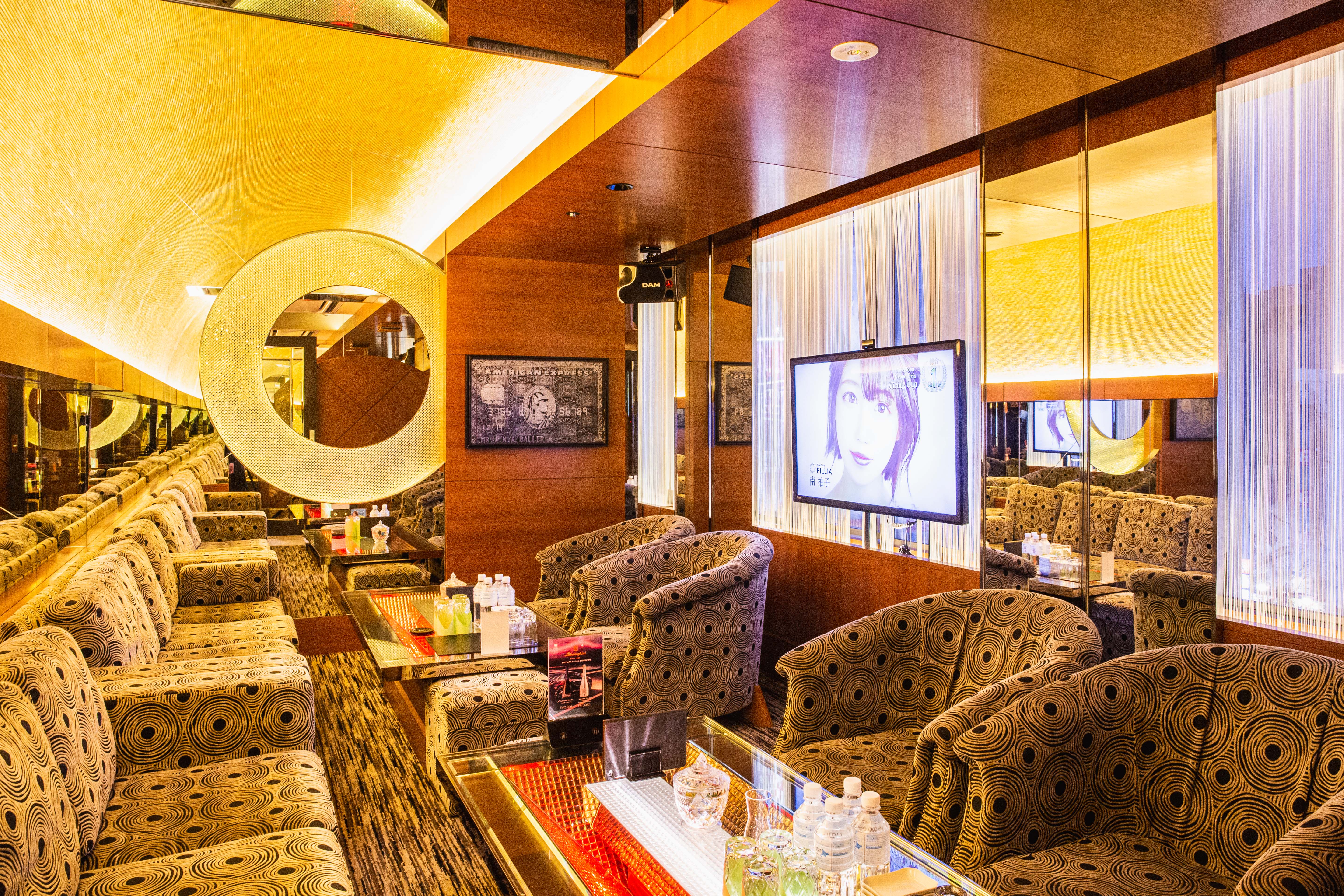 VIP ROOM2