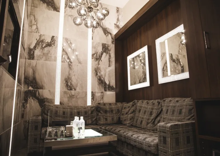 VIP ROOM3